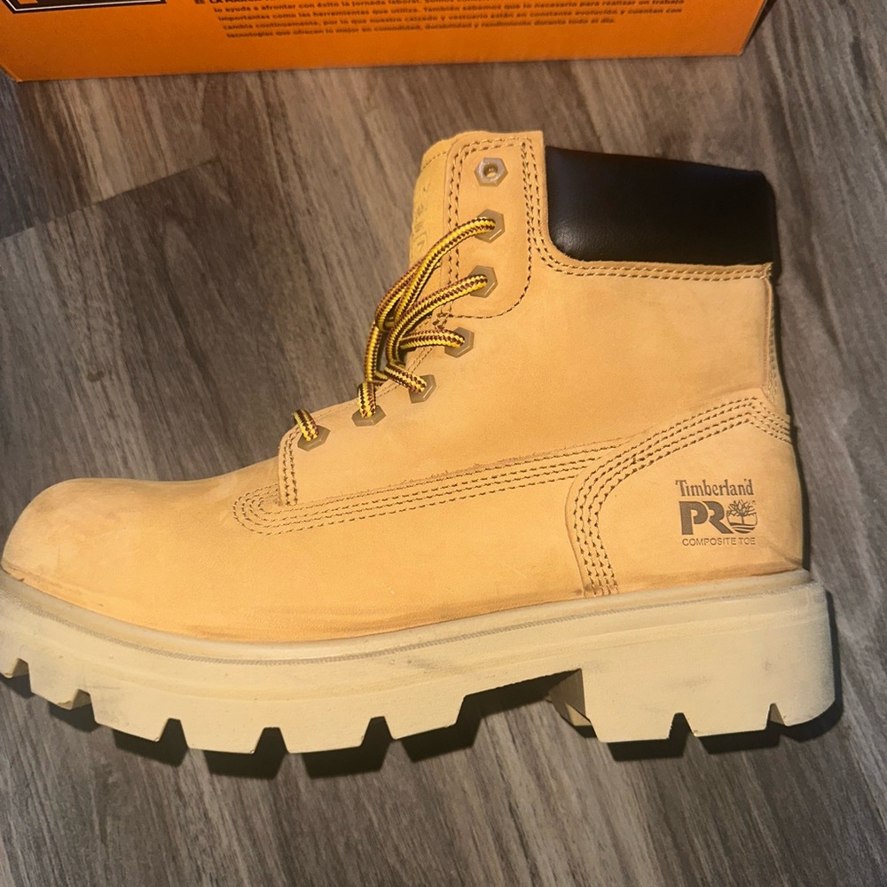 Gently Used unisex size 6.5 Timberland PRO Yellow and Black Work Boots